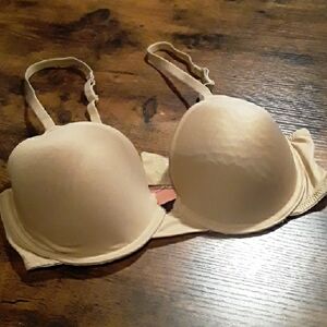 NWOT SO 36B Beige Padded Underwire Bra